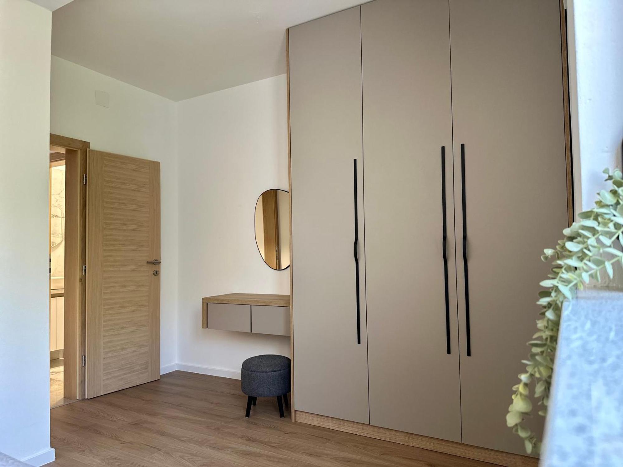 Apartmani 4 Palme Stari Grad Kültér fotó